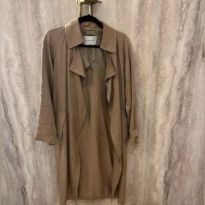 Aritizia Babaton Trench | XS
